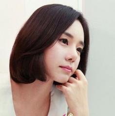 2013年最新韩式短卷发 OL瘦脸必备发型