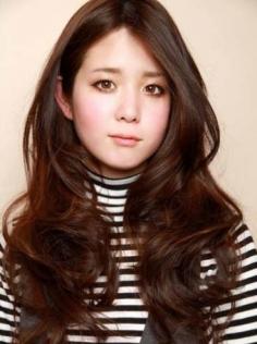 2012日本最流行的中长发卷发发型